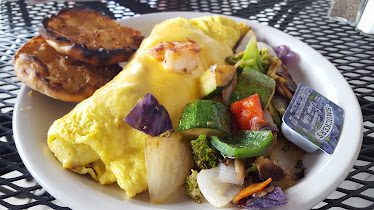 Grumpy's Cafe — Restaurant Food And Dining Photo
