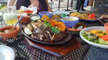 Mamarita's Mexican Restaurant & Cantina — Restaurant Food And Dining Photo