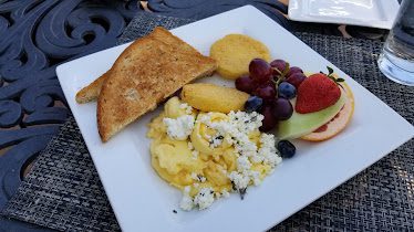 Hannah's — Restaurant Food And Dining Photo