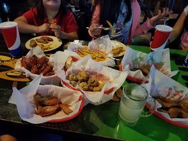 Broadway Buffalo Wings — Restaurant Food And Dining Photo