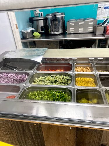 HALAL BROTHERS PIZZERIA — Restaurant Food And Dining Photo