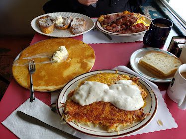 Casagrandes Delicatessen — Restaurant Food And Dining Photo