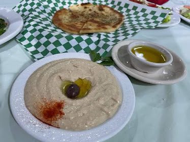 Breezeway Cafe — Restaurant Food And Dining Photo