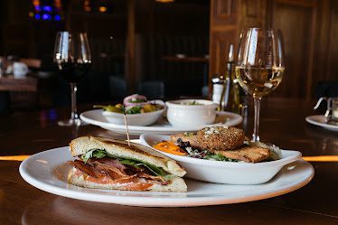 Johnny's Italian Steakhouse - Kansas City Metro Area — Restaurant Food And Dining Photo