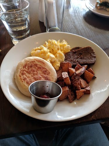 Tree House Restaurant — Restaurant Food And Dining Photo
