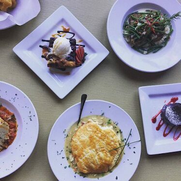 SqWires Restaurant & Annex — Restaurant Food And Dining Photo