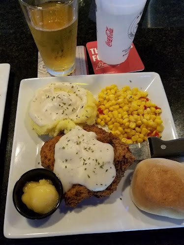 Austins Bar & Grill — Restaurant Food And Dining Photo