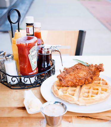 Freddie G's Chicken and Waffle — Restaurant Food And Dining Photo