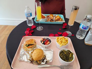 Burger 809 — Restaurant Food And Dining Photo