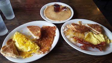 Penelope's Lil' Cafe — Restaurant Food And Dining Photo