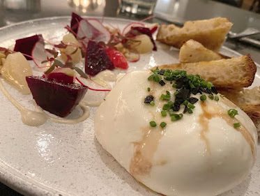 Casa Bovina — Restaurant Food And Dining Photo