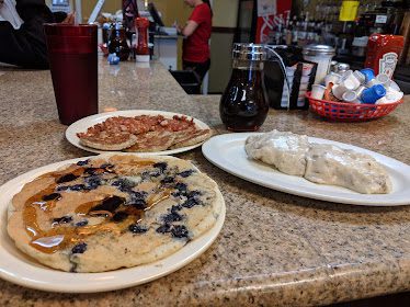 Sweet Mama's Restaurant — Restaurant Food And Dining Photo