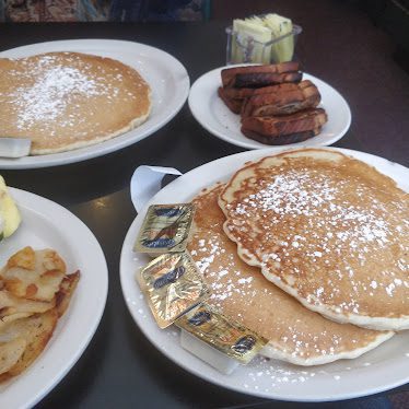 Nick's Family Diner