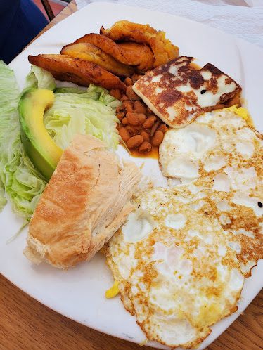 Dabeni's Latin Restaurant — Restaurant Food And Dining Photo