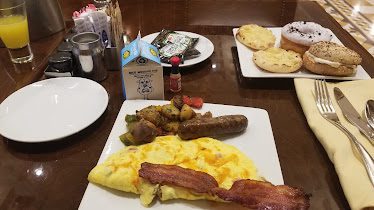 Citron, An American Brasserie — Restaurant Food And Dining Photo