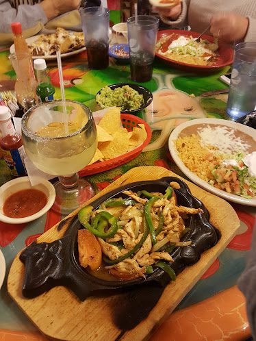 Dos Margaritas — Restaurant Food And Dining Photo