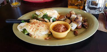 Great Full Gardens - MIDTOWN — Restaurant Food And Dining Photo