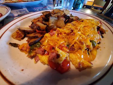 Big Ed's Alley Inn