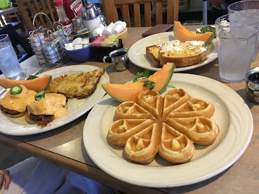 Peg's Glorified Ham N Eggs - Mae Anne Ave