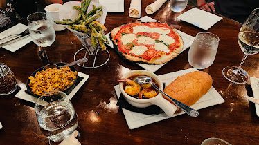 Bistro 7 — Restaurant Food And Dining Photo