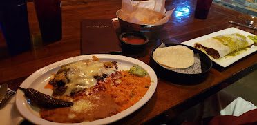 Chihuahua's Cantina & Grill — Restaurant Food And Dining Photo