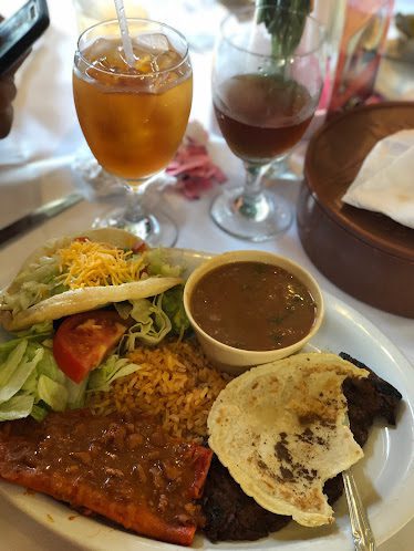 Rocha’s Bar & Grill — Restaurant Food And Dining Photo