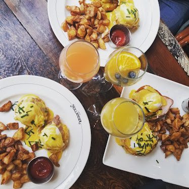 Café Hollander Hilldale — Restaurant Food And Dining Photo