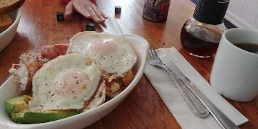 Johnson Public House
