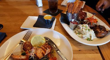 Bonfyre American Grille — Restaurant Food And Dining Photo