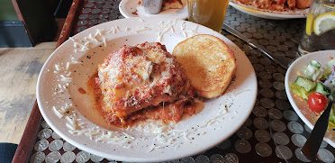 Glass Nickel Pizza Co. - Madison East — Restaurant Food And Dining Photo