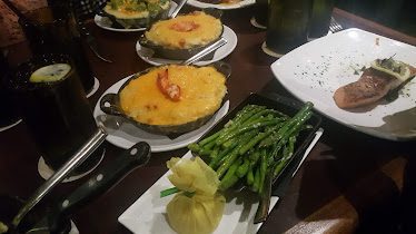 Arrowhead Grill — Restaurant Food And Dining Photo