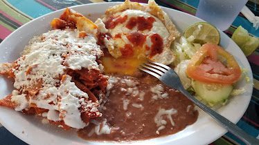 Restaurante Tu Pueblo — Restaurant Food And Dining Photo