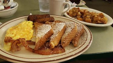 Mama Zoe's