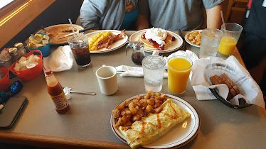 Cagney's Kitchen - Cloverdale Ave. — Restaurant Food And Dining Photo