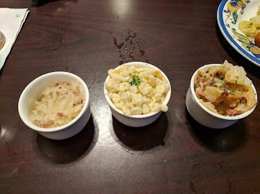Haus Murphy's — Restaurant Food And Dining Photo