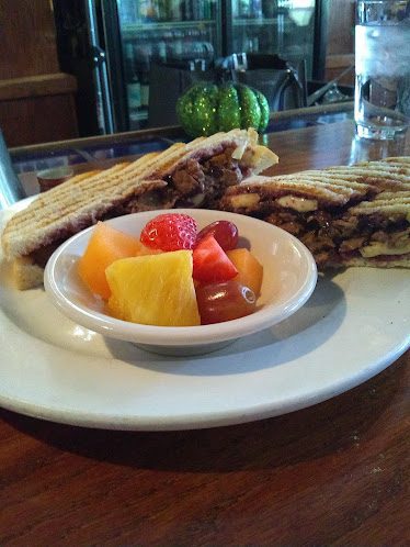 6th & Vine Restaurant and Wine Bar — Restaurant Food And Dining Photo