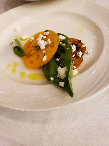 Nineteen 86 Steakhouse — Restaurant Food And Dining Photo