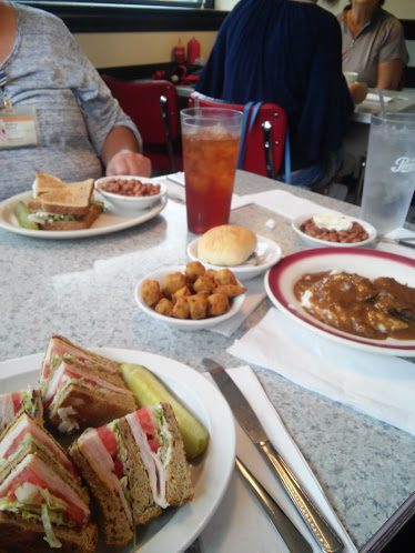Cafe' Arthur's — Restaurant Food And Dining Photo