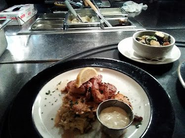 Fratellis Italian Steakhouse Winston-Salem — Restaurant Food And Dining Photo