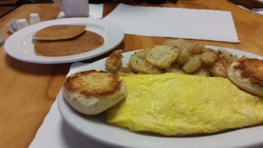 Terrie's Breakfast & Lunch — Restaurant Food And Dining Photo