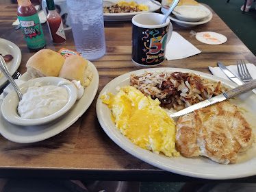 Joe's Coffee Shop — Restaurant Food And Dining Photo
