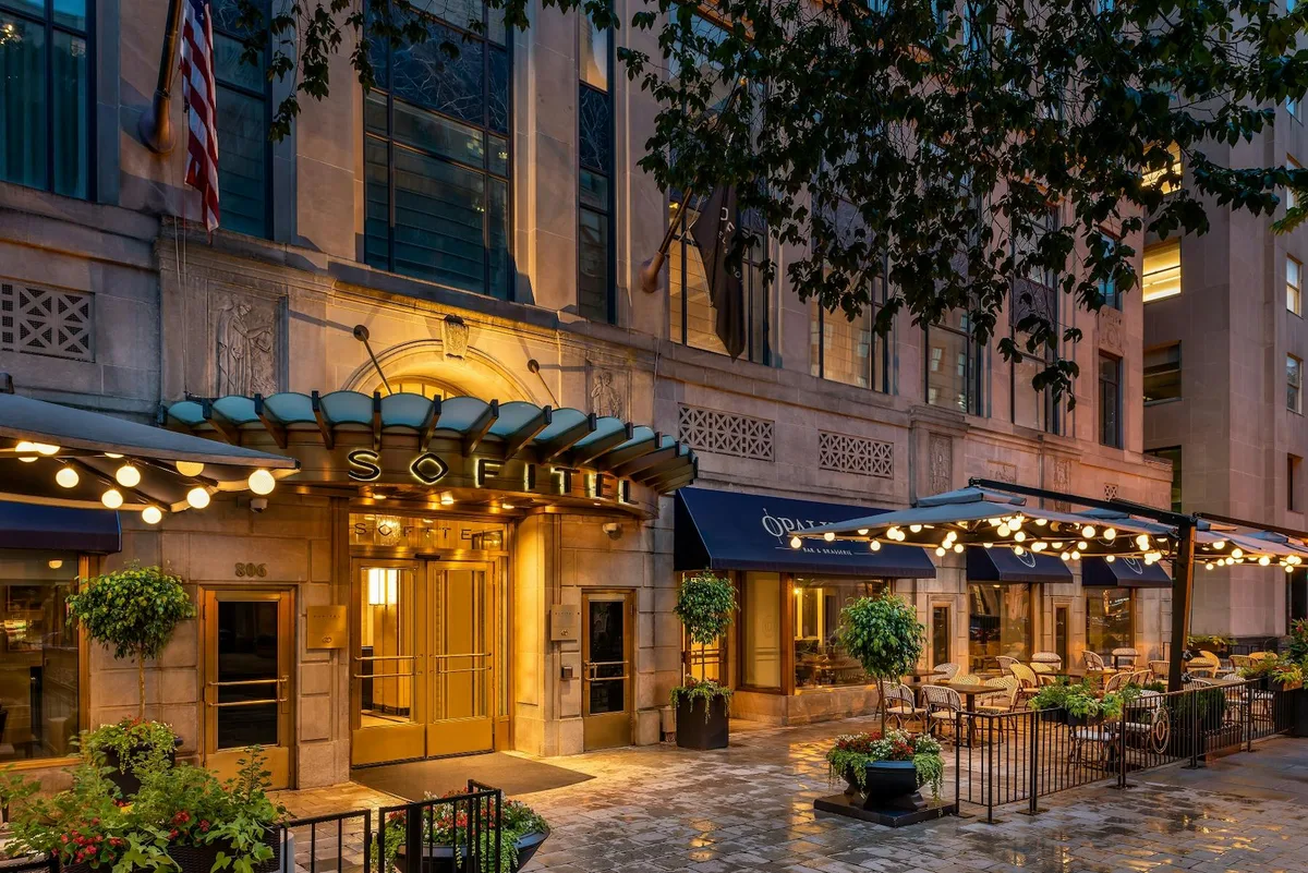 Opaline Bar and Brasserie: Restaurant Photograph