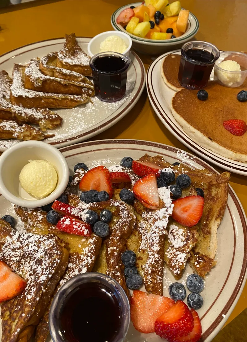 Stack's Café: Restaurant Photograph
