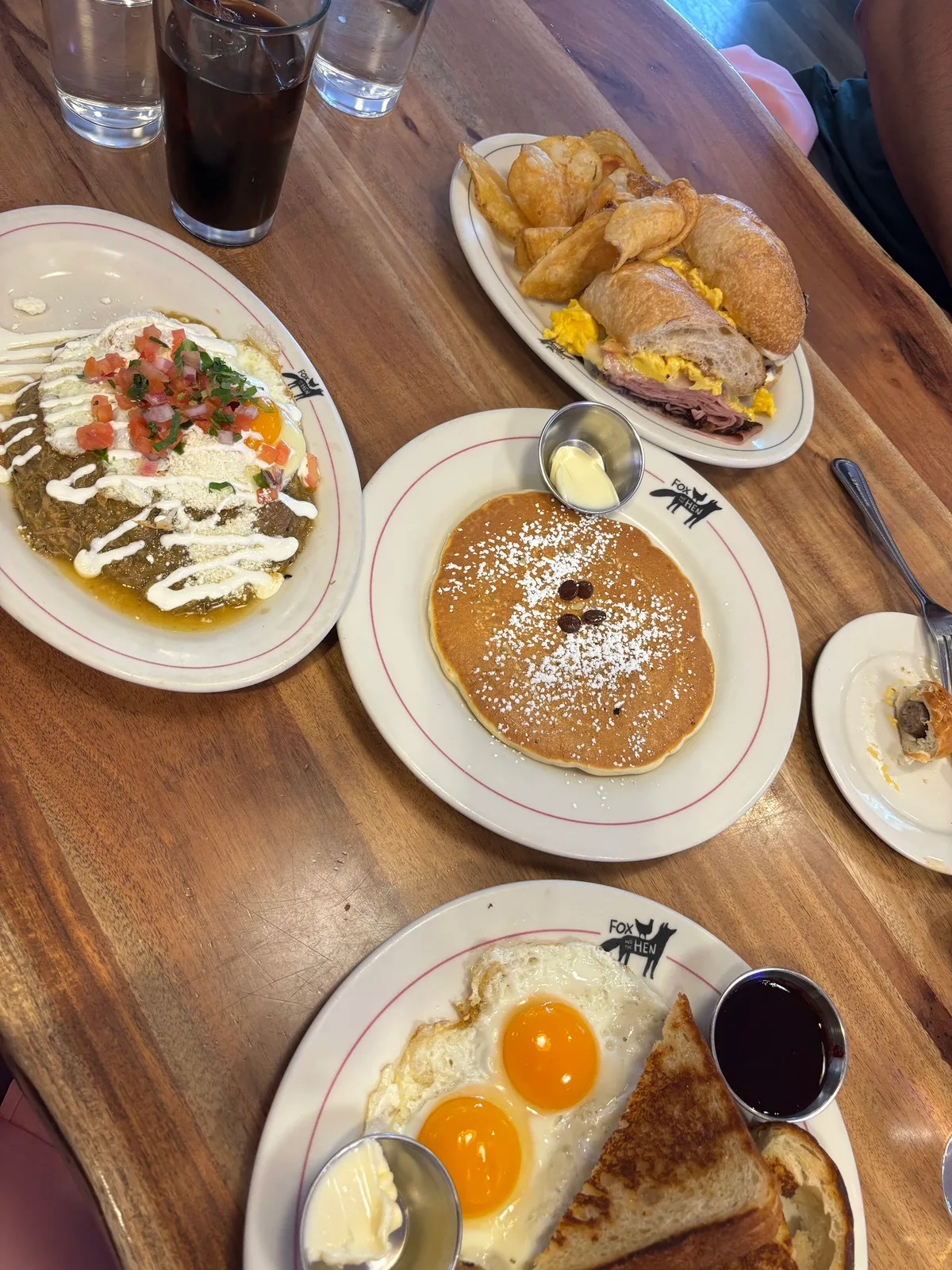 Fox And The Hen: Restaurant Photograph