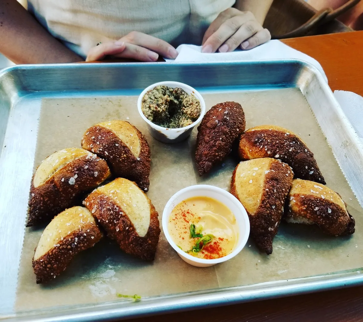 Bärchen Beer Garden: Restaurant Food And Dining Photo