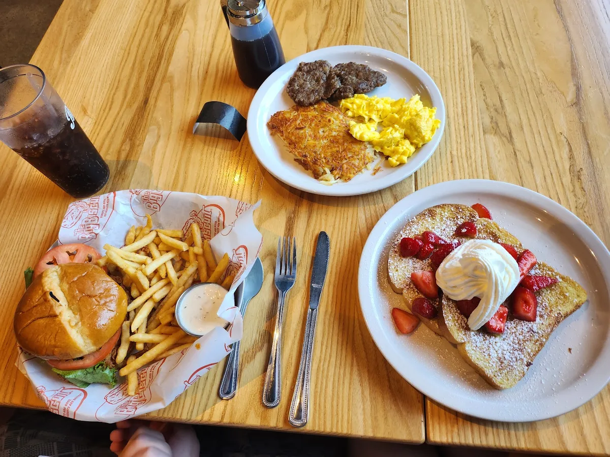 The Big Biscuit: Restaurant Photograph