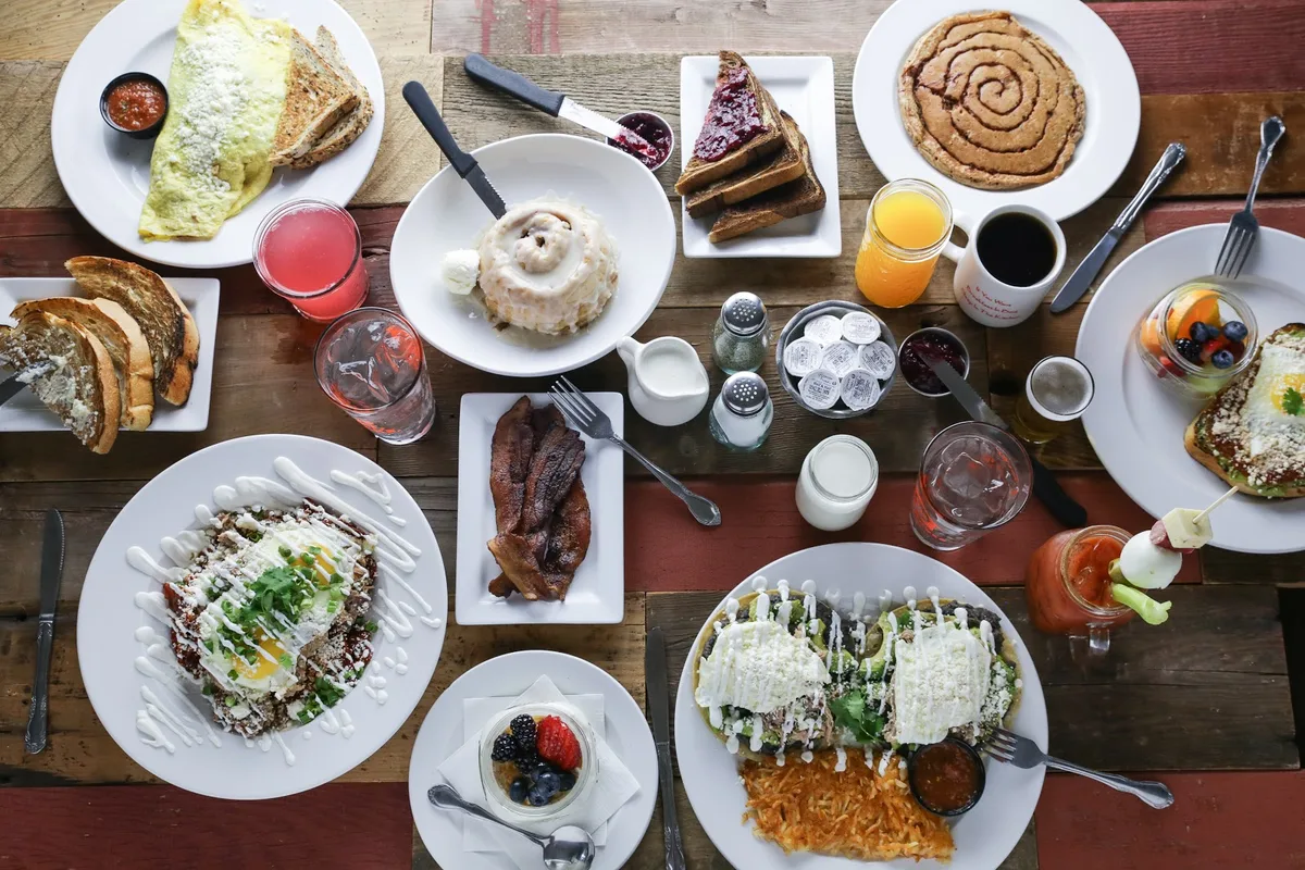 Hen House Eatery: Restaurant Food And Dining Photo