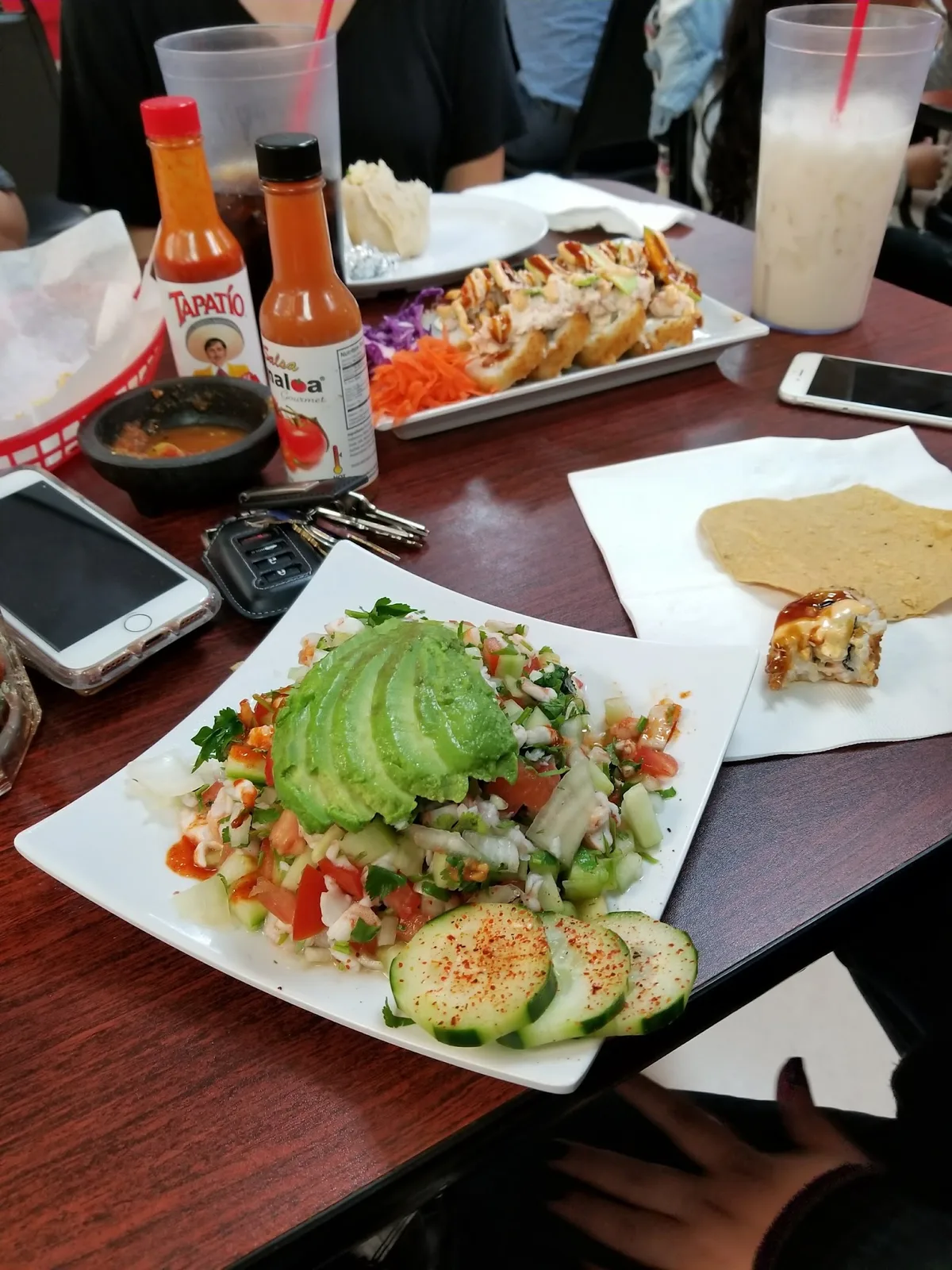 Mariscos El Sushi: Restaurant Food And Dining Photo