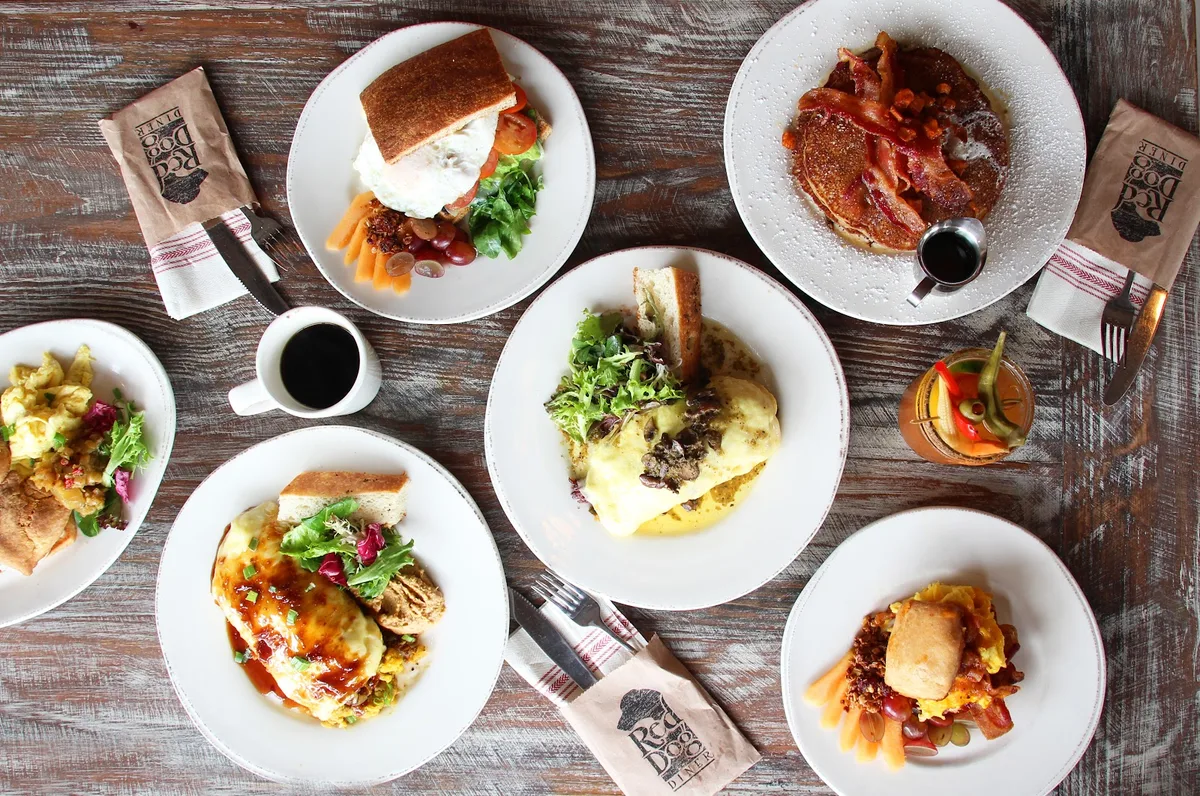Red Dog Diner: Restaurant Photograph