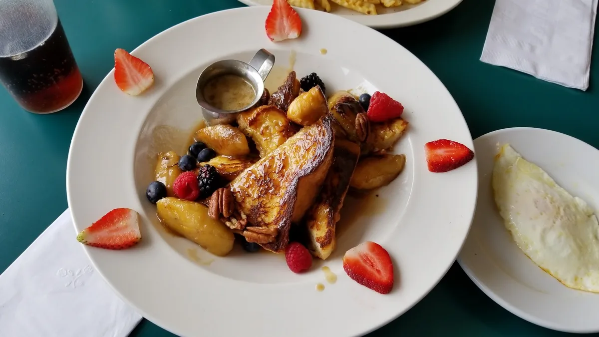 Berry Sweet Kitchen: Restaurant Food And Dining Photo